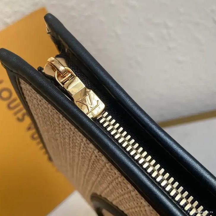 Fashionrepsfam ru LV 2209DJ0060 Bag 0701